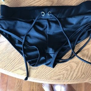 Bikini bottom
